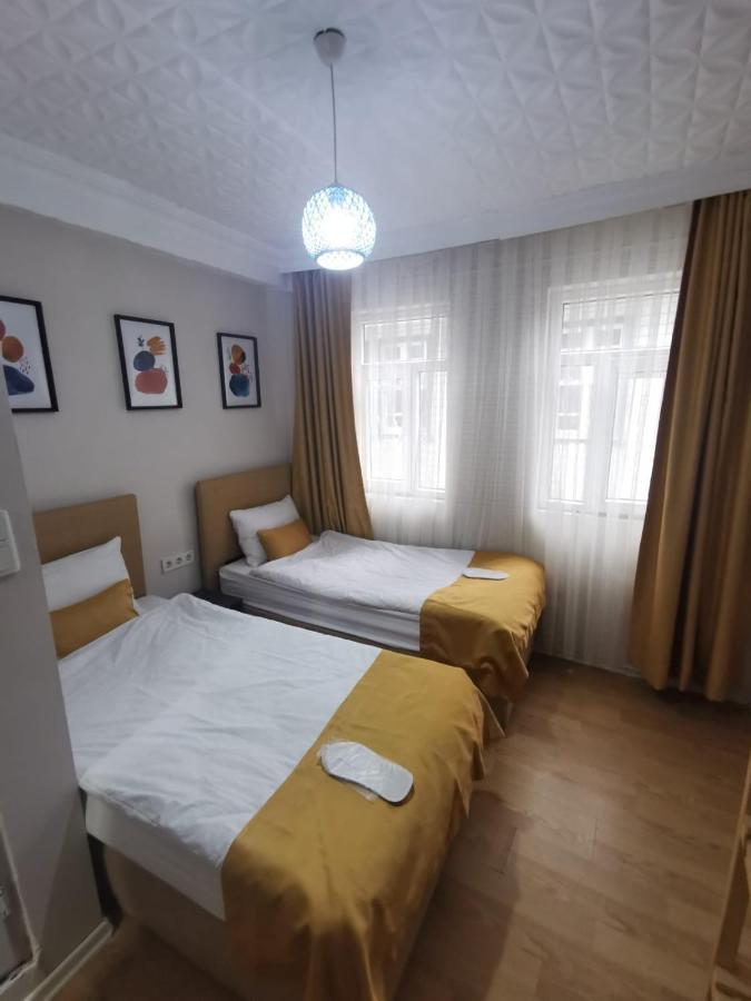 Konut Wooden House Hotel Istanbul Luaran gambar