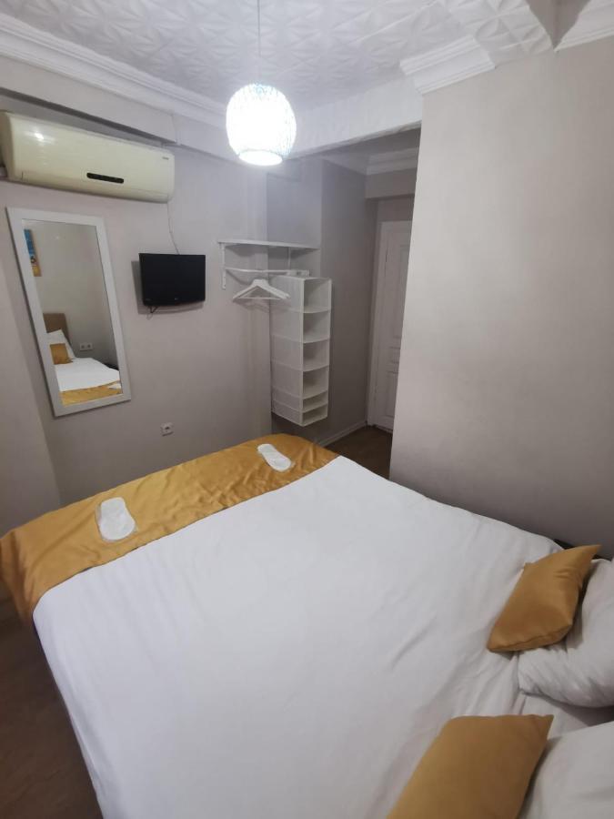 Konut Wooden House Hotel Istanbul Luaran gambar