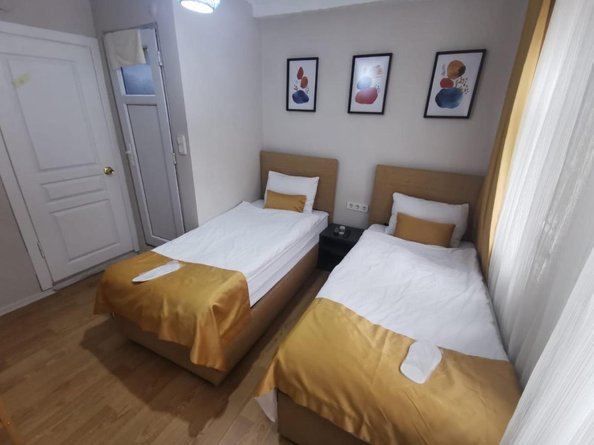 Konut Wooden House Hotel Istanbul Luaran gambar