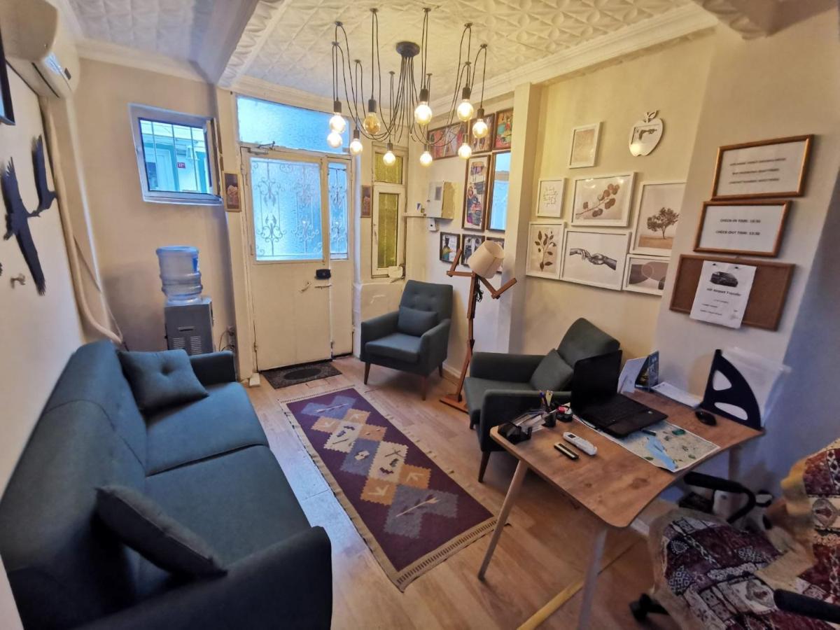 Konut Wooden House Hotel Istanbul Luaran gambar